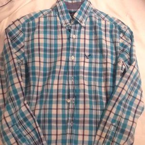 American Eagle Classic Fit Plaid Button Down Shirt